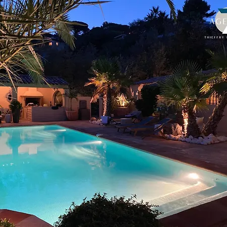 Отель Mas St Martin 4*